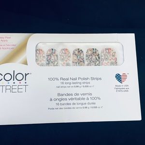Color street set